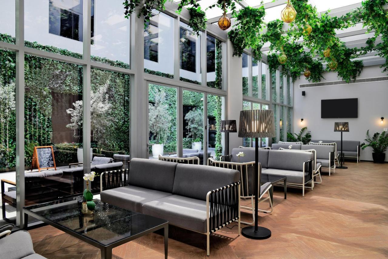Lemon Tree Hotel, Jumeirah Dubai Exterior photo