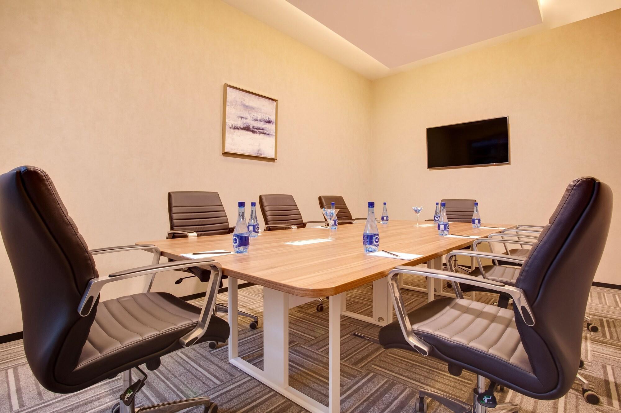 Lemon Tree Hotel, Jumeirah Dubai Exterior photo