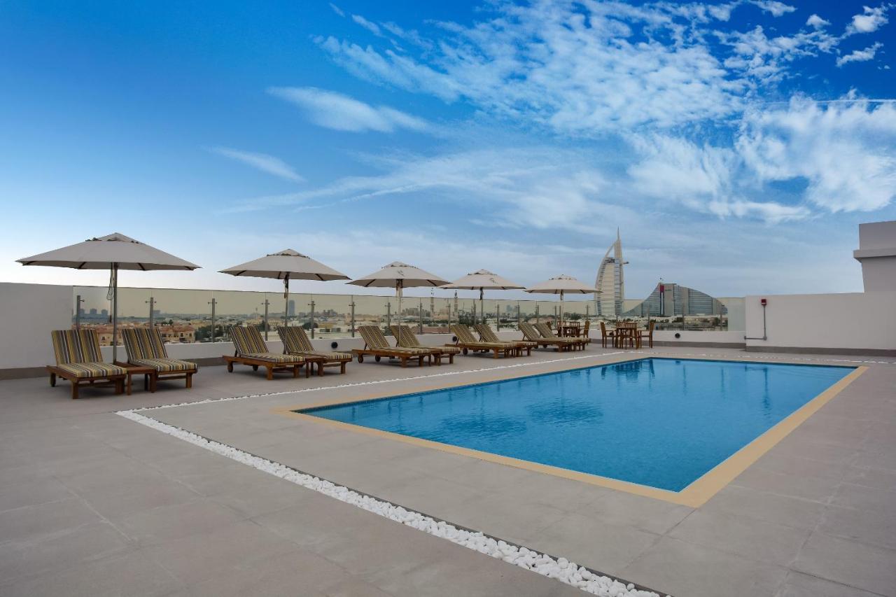 Lemon Tree Hotel, Jumeirah Dubai Exterior photo